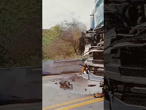 As surpresas da Rodovia Br - 116 sentido Entrocamento de Jaguaquara Bahia