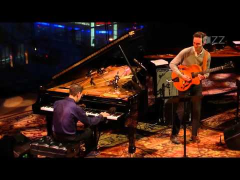 Fred Hersch with Julian Lage - Free Flying (Fred Hersch)