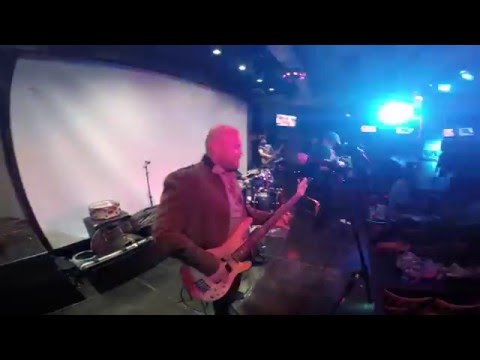 LA ATRAXION - EL AGUI [EN VIVO]