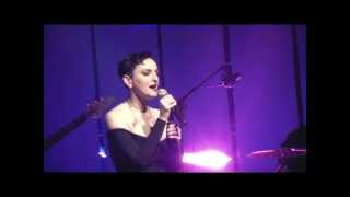 Arisa - Dimmi se adesso mi vedi (live Milano - 16/04/14)