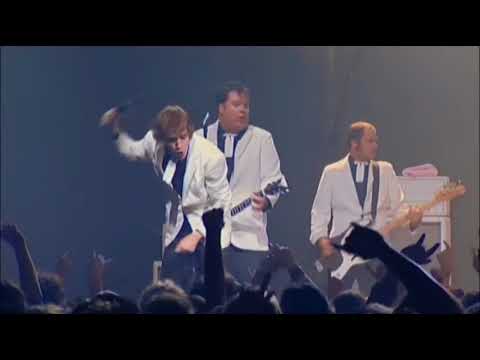 The Hives - Tussles In Brussels