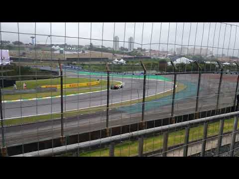 F1 Qualify at Interlagos Turn 4 2022