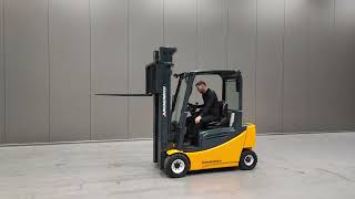 Jungheinrich EFG 320 electric forklift | Image 4 - Machineryline