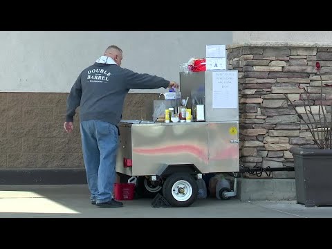First licensed street vendor open for business in North Las ...