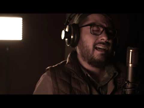 Shallow - Lady Gaga & Bradley Cooper - by A manera de café