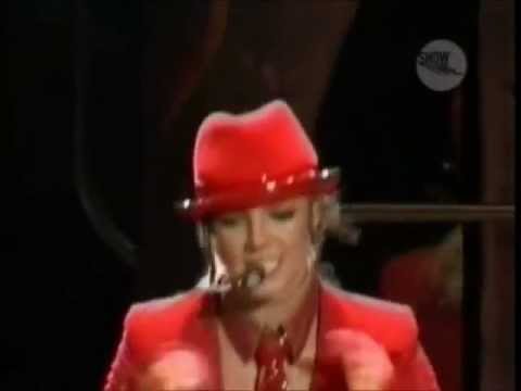 Britney Spears - Played a live