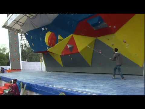 Climbing World Cup 2012 Boulder and Speed Chongqing, CHN - Boulder Women's Qualifications