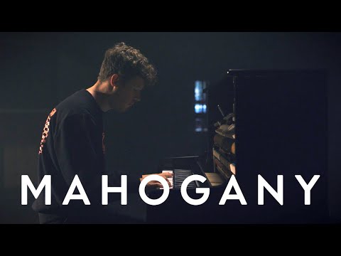 Model Man - Ross | Mahogany Session
