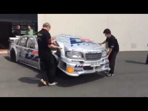 Mercedes C-Klasse DTM Ellen Lohr, Haube schließen