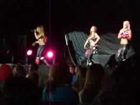 Girlicious singing Still In Love LIVE at Ravinia in Chicago