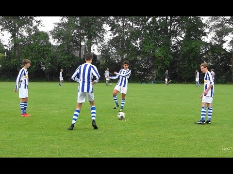 Voor aanvang vv Scherpenzeel JO16-1 - s.v. Achterveld JO16 -1