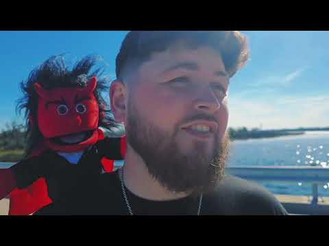 Meet the Mormons (Scene from the movie BRIAN DAMAGED)