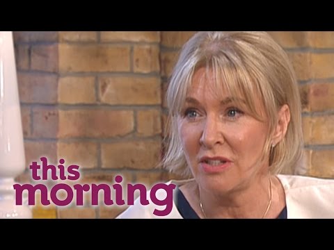 幼少期の性的虐待を生き延びる上でナディーン・ドリーズMP｜今朝のニュース (Nadine Dorries MP On Surviving Childhood Sexual Abuse | This Morning)