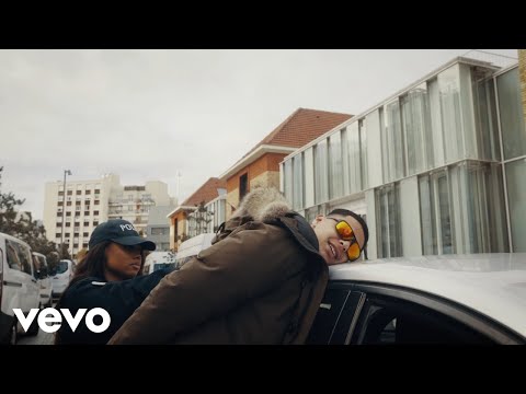 Dinor rdt - En bizarre (Clip officiel)