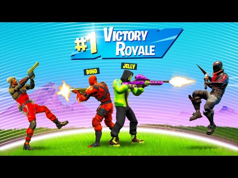 jelly playing fortnite