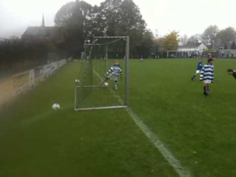 Blauw Wit'81 E1 - Essche Boys E1 (10-11-2012)