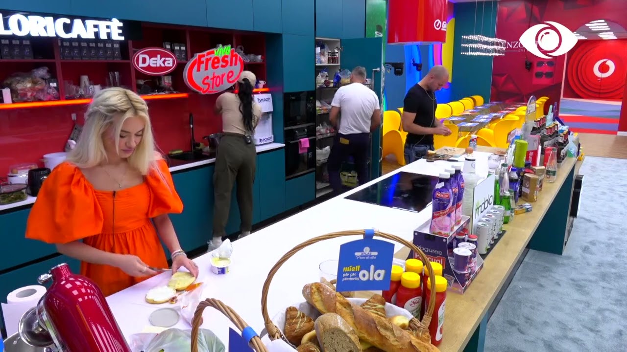 Me Luizin nuk merresh dot/ Efi kunja dhe batuta me Qetsorin