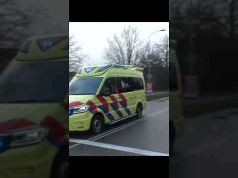 A1 03-136 Otaris TGE Ambulance Emmen met spoed naar medische incident in Emmen!