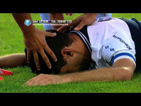 Dura caída de Licht. Gimnasia 2 - Tigre 1. Fecha 11. Torneo Final 2014. FPT