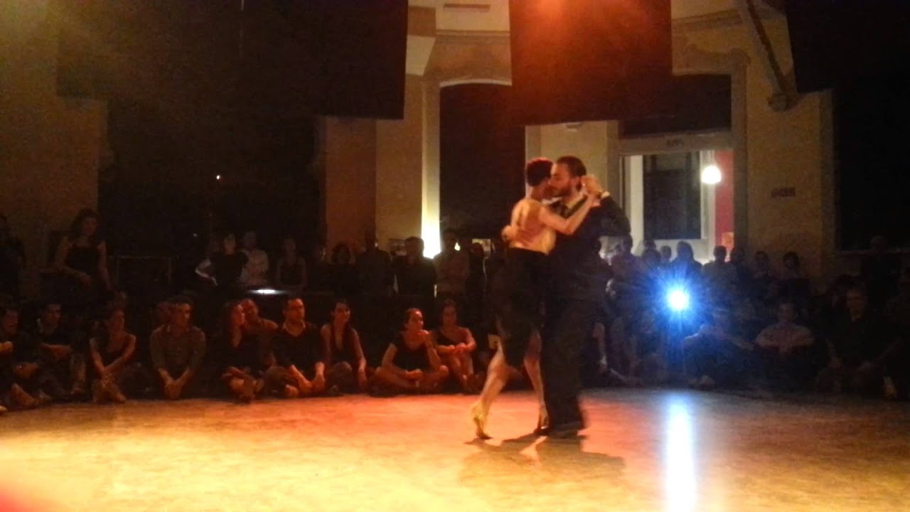 Gianpiero Galdi e Maria Filali: De vuelta y media - Domingo Federico  14.11.2014 Torino 1/5