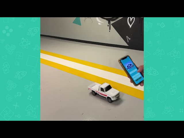 سيارة جيب تفاعلية تعليمية