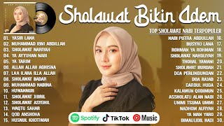 Download lagu SHOLAWAT NABI MERDU TERBARU 2026 BIKIN ADEM HATI - SHOLAWAT NABI TERPOPULER 2026 PENYEJUK HATI mp3