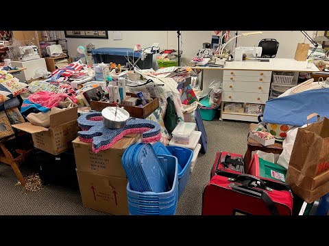 My Sewing Room Was Out of Control! See How a New FlexiSpot Desk Transformed the Chaos!