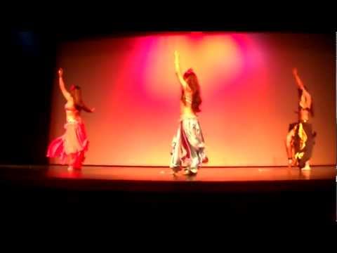 Cia Paula Aranha - Campeonato Elite 06/05/12 - 1º lugar grupo juvenil Dança do ventre