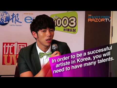 Korean boy band trained in acrobatics (2AM in Singapore Pt 1)