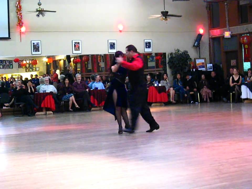 Eduardo Saucedo and Marisa Quiroga, La Milonga de Nora 2 of 4