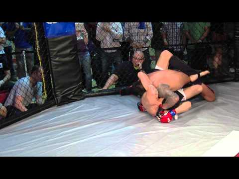 Christian Medina vs Bryant Estrada at Aggressive Combat 6
