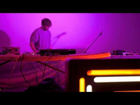 Loose Lips Live Session #3 - D Glare
