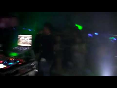Nivek el que la monta en vivo party cadilla 2018 😍
