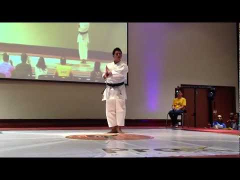 Valentin Mendoza Annan Kata