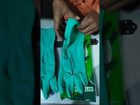 Nitrile Hand Gloves