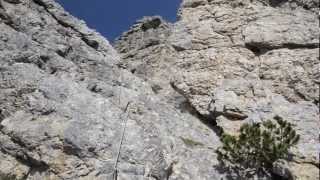 preview picture of video 'Via Ferrata Sci Club 18 Cortina d'Ampezzo'