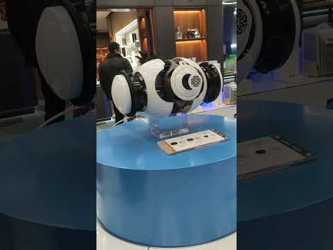 Cosmic acoustics Devialet phantom I