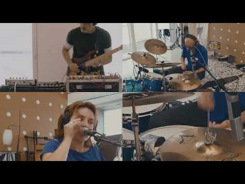 Katcross ft Clive Deamer 'Operator live'