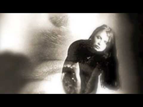 Hope Sandoval & The Warm Inventions - Blue Bird
