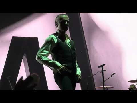 Depeche Mode - My Favourite Stranger (Live) 4K
