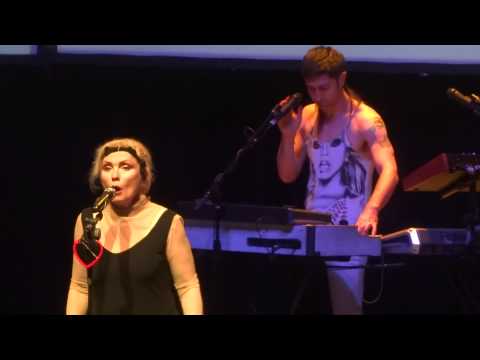 "Sugar on the Side" Blondie@Keswick Theatre Glenside, PA 10/3/13 No Principals Tour