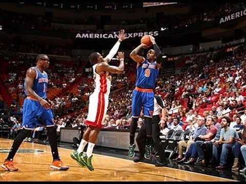 J.R. Smith Breaks Knicks Record with 10 Threes
