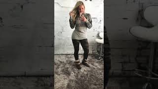 Texas Thighs: How does your husband “let” you do this 🤷🏼‍♀️😜