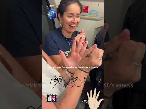 When learning British Sign Language as a beginner #bsl #vowels