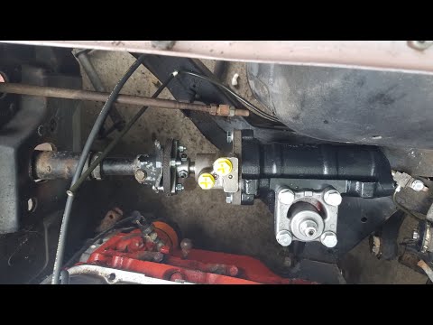 1967 Corvette steering box upgrade to Borgeson powersteering box.