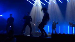 CHRISTINE AND THE QUEENS NARCISSUS IS BACK LUXEMBOURG 28/05/15 Gr@ndfilous