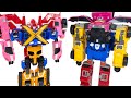 MiniForce 8 Car Robots Transforms Into 2 Super Sized Robots