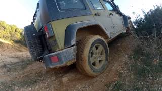 preview picture of video 'La JEEP de mon pote Jérôme en action !'