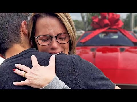 I Surprised My Mom With Her Dream Car For Christmas..