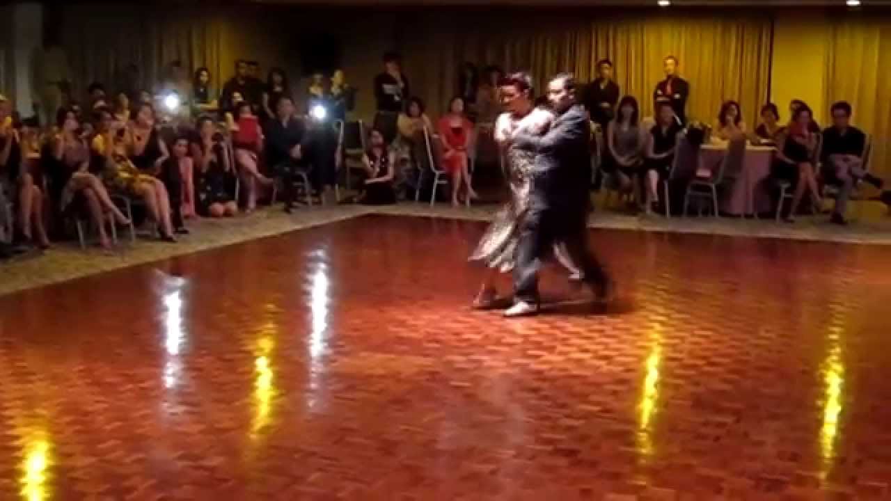 JULIETA BISCIONE Y ROBERTO CASTILLO